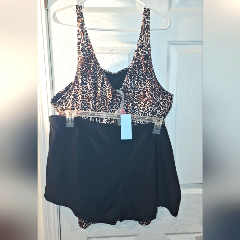 Womans 2 piece bathing suit